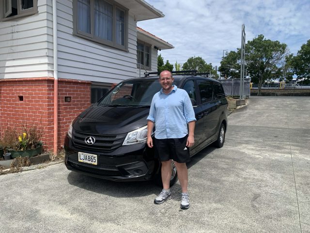 ea69cb7b f5e2 423b 9769 10b540913f4e 640x480