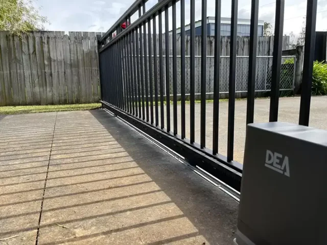 northland fences gate 2 640x480